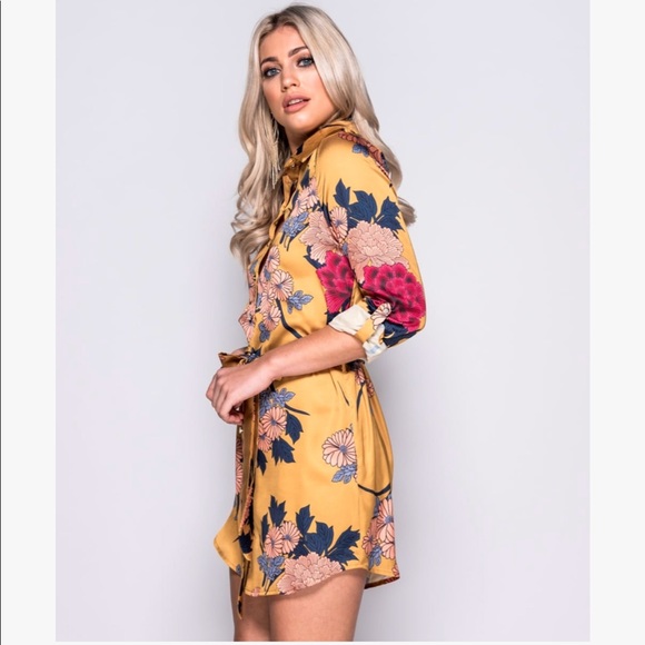 💗Gorgeous floral print belted shirt dress💗 - Picture 4 of 7